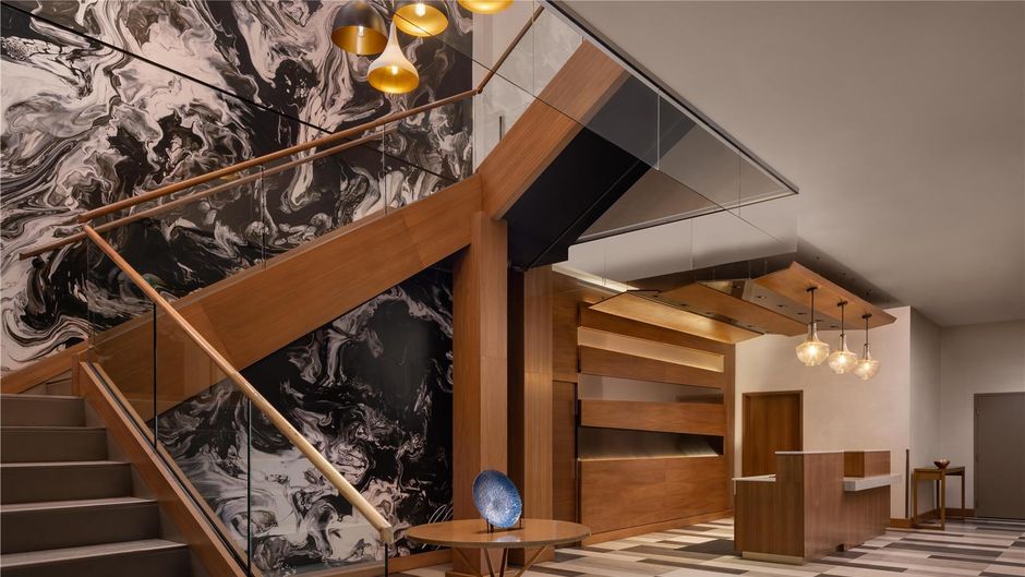 Pomeroy Hotel Fort McMurray Lobby