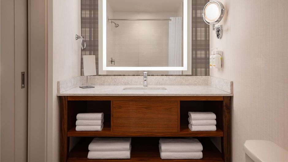 Pomeroy Hotel Fort McMurray Other