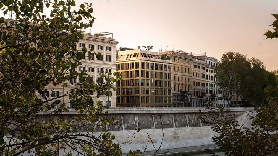 The First Musica Exterior