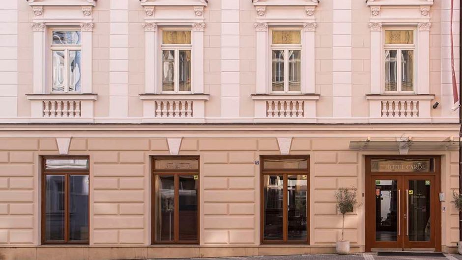 Hotel Carol Exterior
