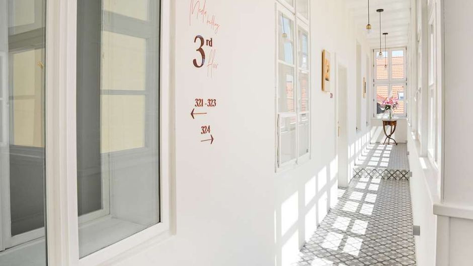 Hotel Bookquet Other
