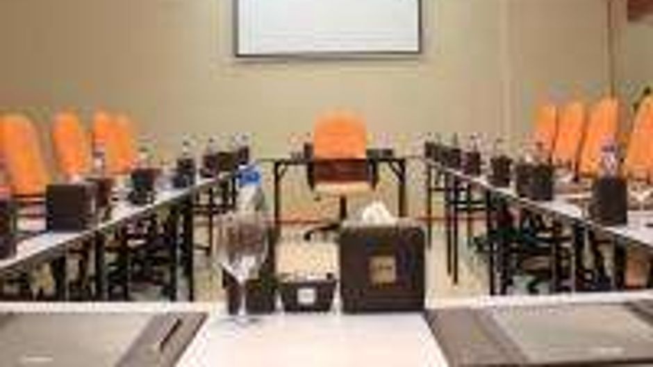 Time Ruby Hotel Apartments Meeting