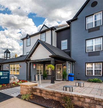 Dulles Suites