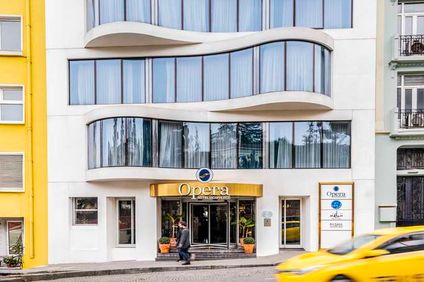 Hotel Opera