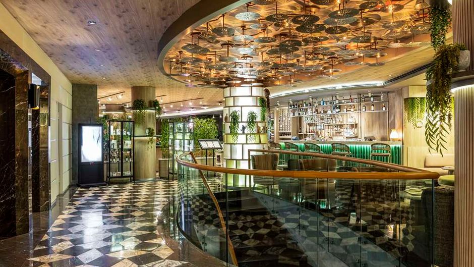 Hotel Opera Lobby