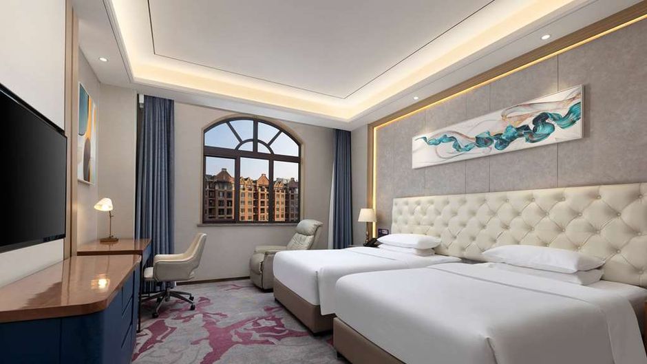 Ramada by Wyndham Zhumadian West Station Room