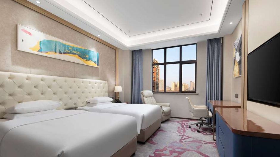 Ramada by Wyndham Zhumadian West Station Room