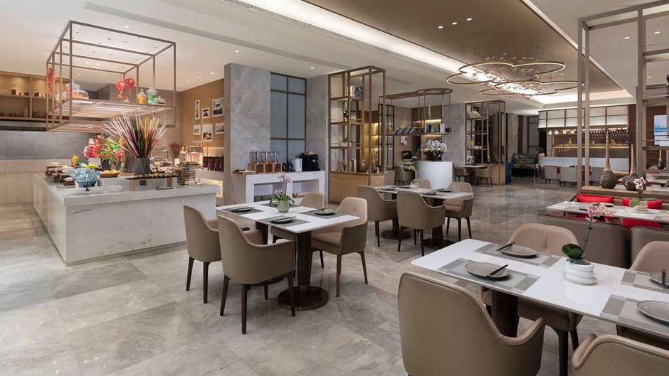 Ramada by Wyndham Zhumadian West Station Restaurant