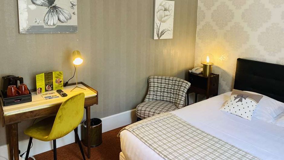 Le Roc Au Chien Hotel Room