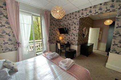 Le Roc Au Chien Hotel