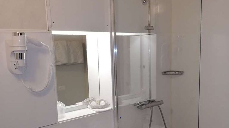 Brit Hotel Vallee Du Lot Room