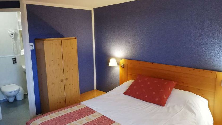 Brit Hotel Vallee Du Lot Room