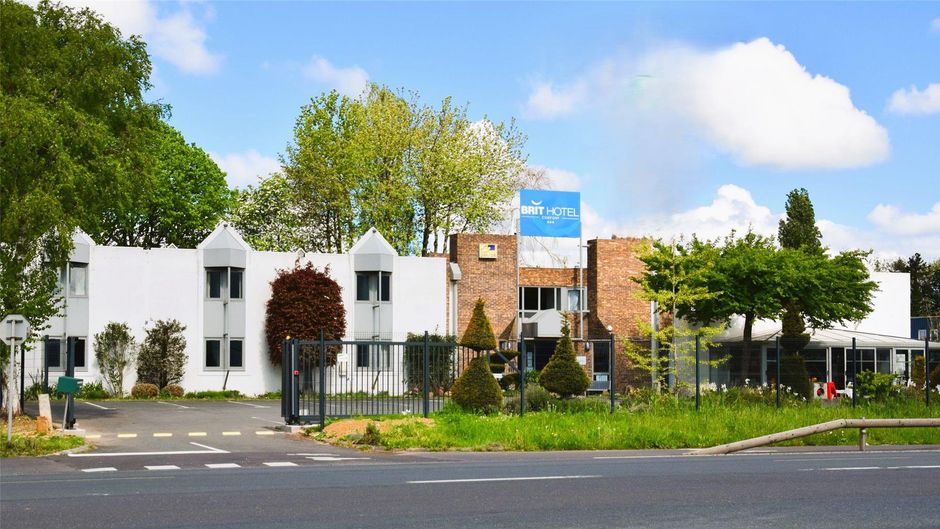 Brit Hotel Caen Herouville Exterior