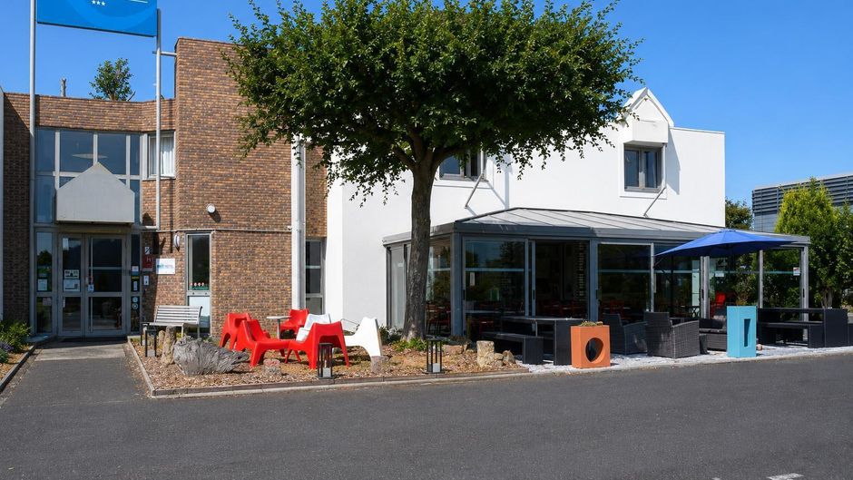 Brit Hotel Caen Herouville Exterior