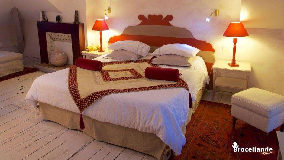 Chateau Du Pin Room