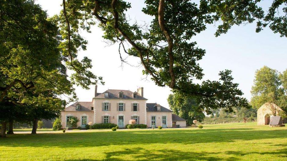 Chateau Du Pin Exterior