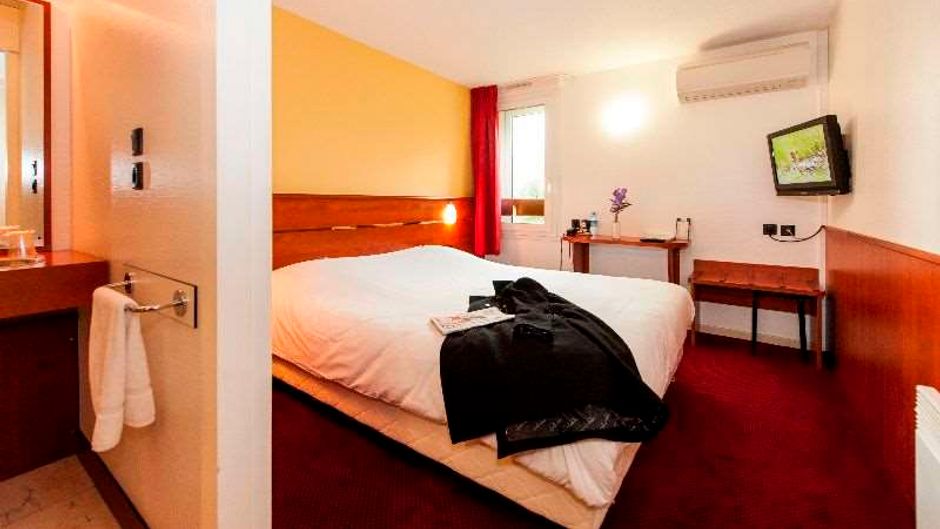 Brit Hotel Agen L'Aquitaine Room