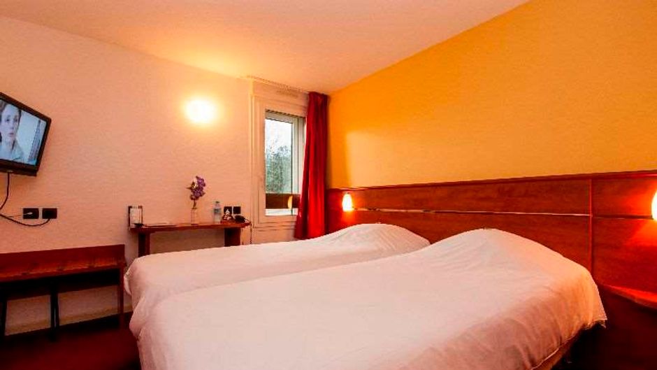 Brit Hotel Agen L'Aquitaine Room