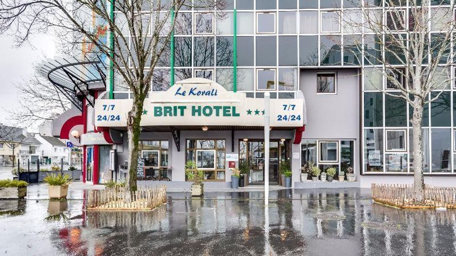 Brit Hotel Saint-Nazaire Center Gare Exterior