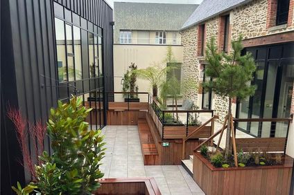 Brit Hotel Les Voyageurs