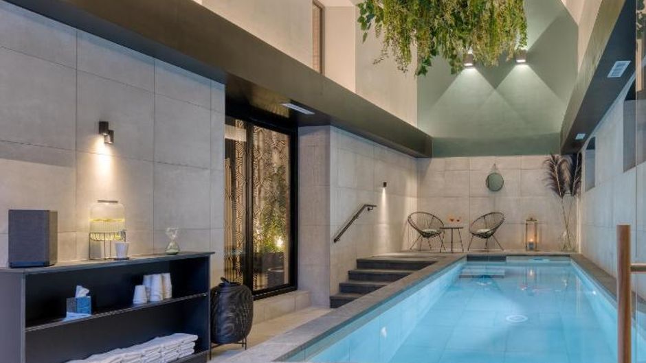 Brit Hotel Les Voyageurs Pool