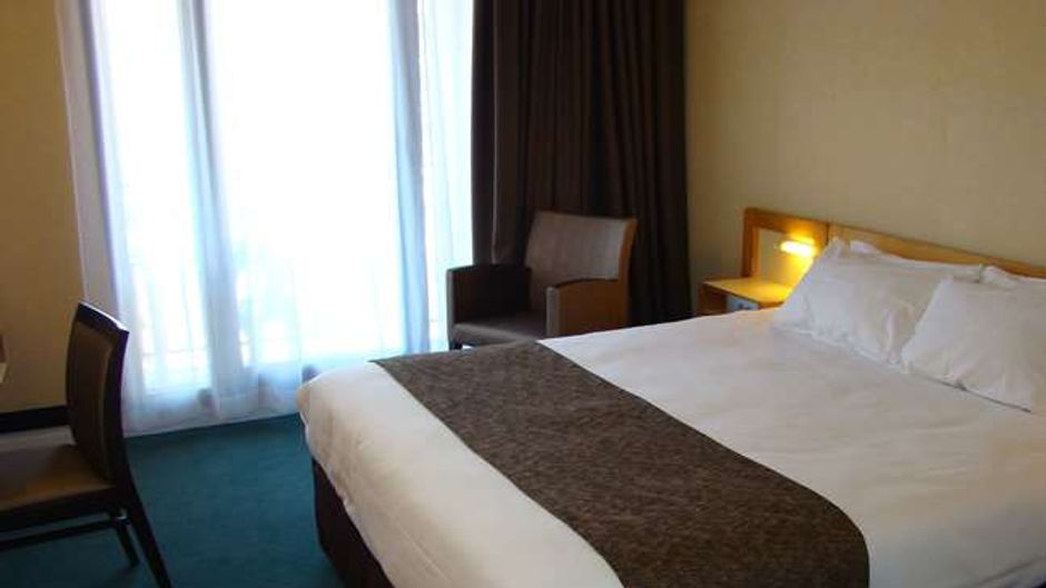 Brit Hotel du Lac Room