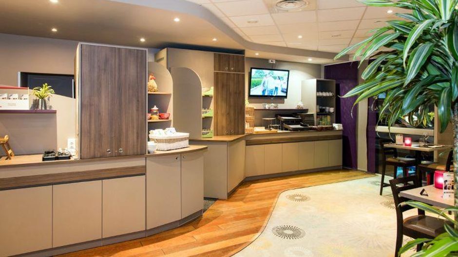 Brit Hotel Le Cheops Tours Restaurant