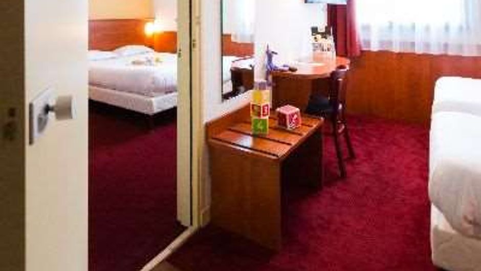 Brit Hotel Rennes St Gregoire Room