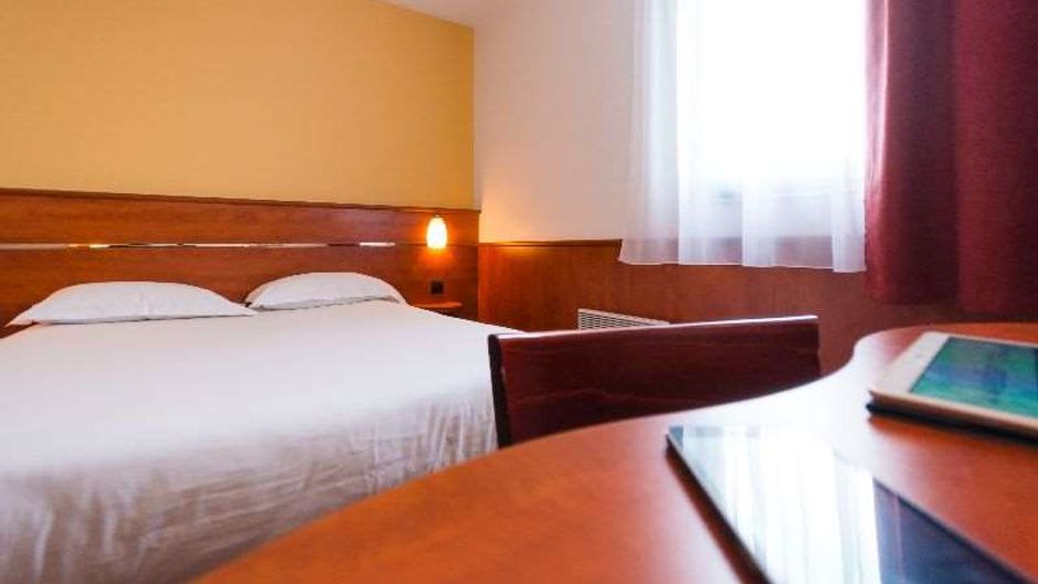 Brit Hotel Rennes St Gregoire Room