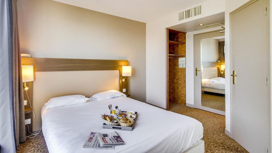 Brit Hotel Saint Malo - Le Transat Room