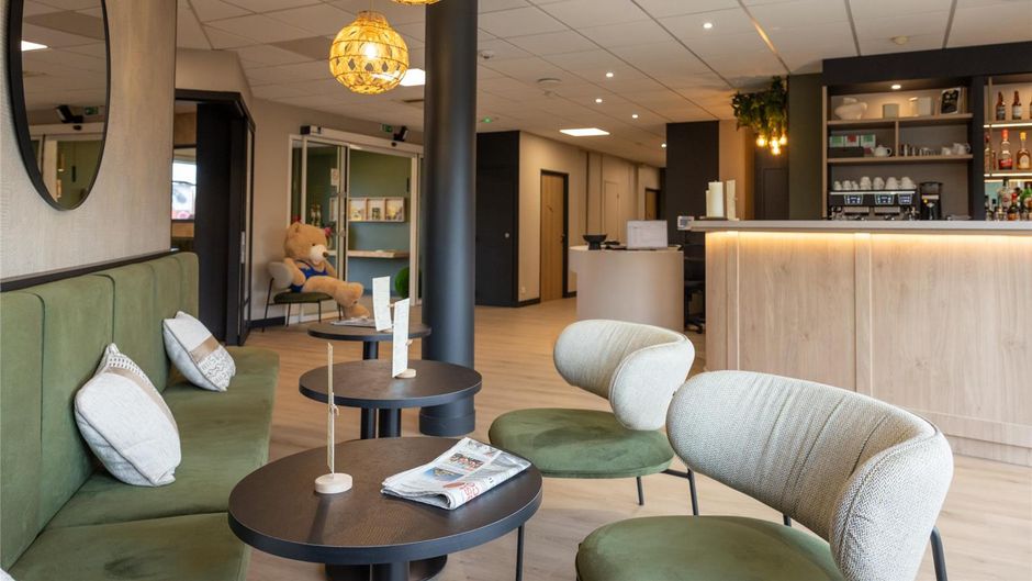 Brit Hotel l'Adresse Restaurant