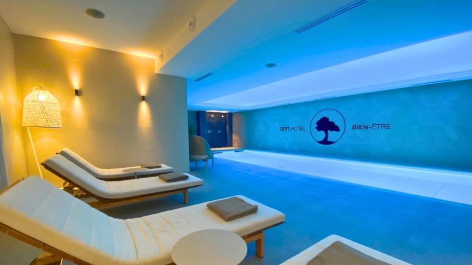 Brit Hotel Du Parc Fougeres Spa