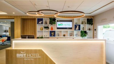 Brit Hotel Du Parc Fougeres