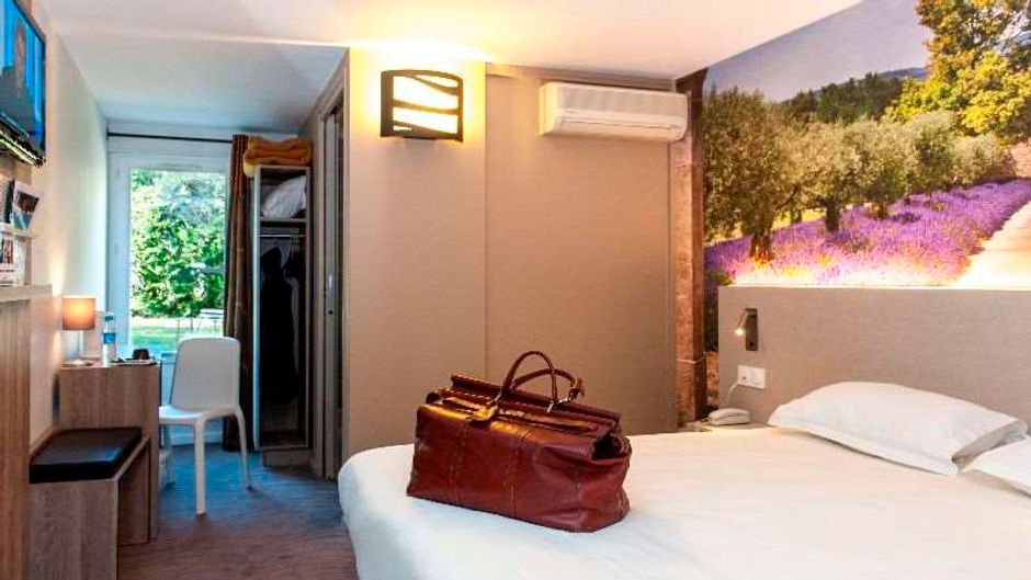 Brit Hotel Avignon Sud - Le Calendal Room