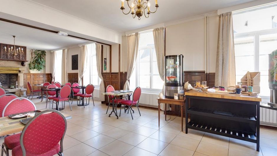 Brit Hotel Le Cygne Restaurant