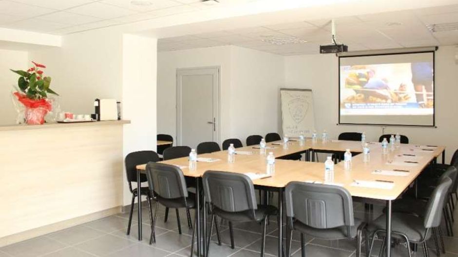 Brit Hotel Brive - Malemort sur Correze Meeting