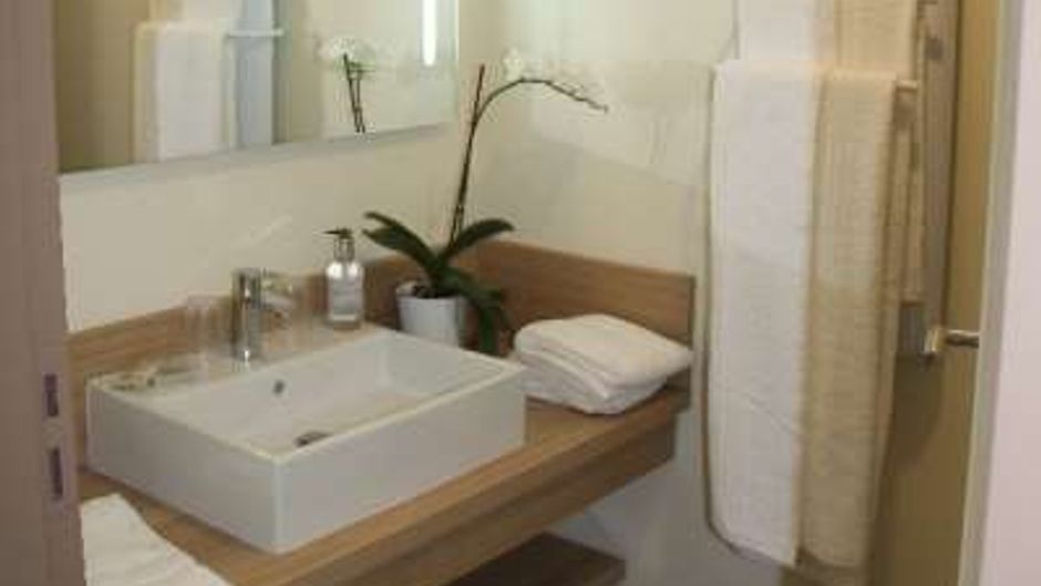 Brit Hotel Montargis Room