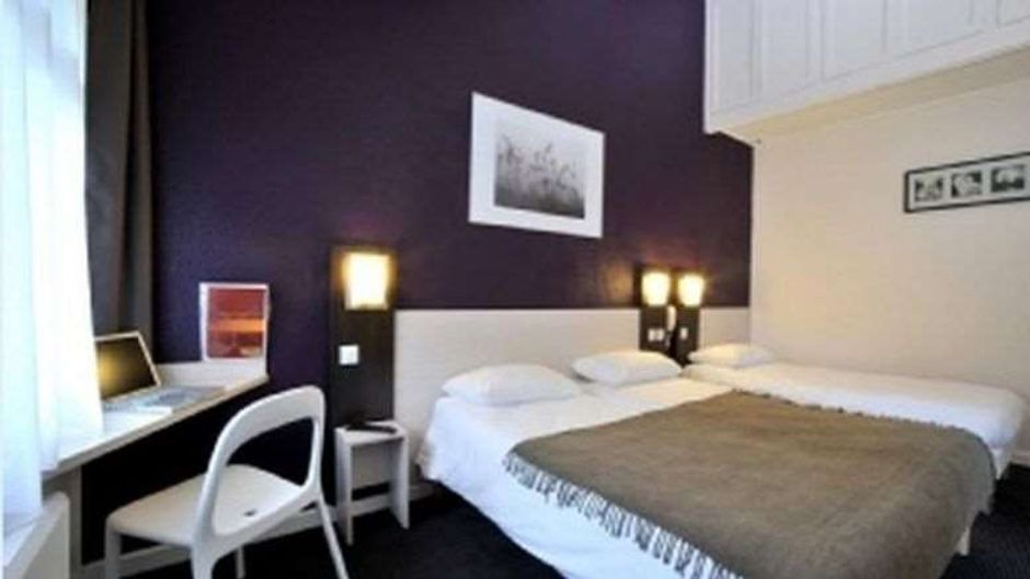 Brit Hotel Lyon Nord Dardilly Room