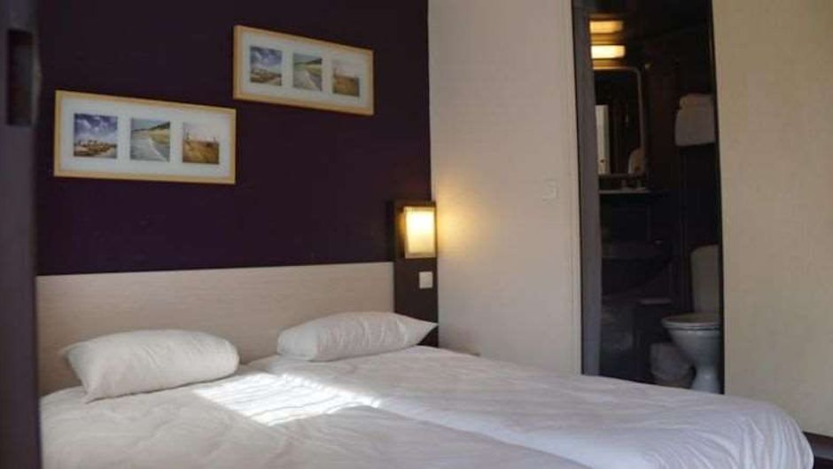 Brit Hotel Lyon Nord Dardilly Room