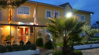 Brit Hotel Salon de Provence