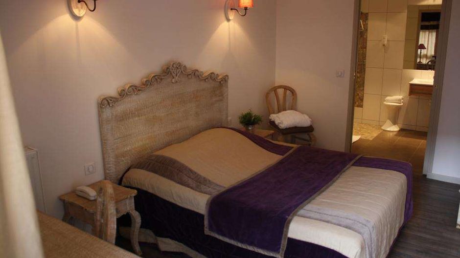 Brit Hotel Bristol Room