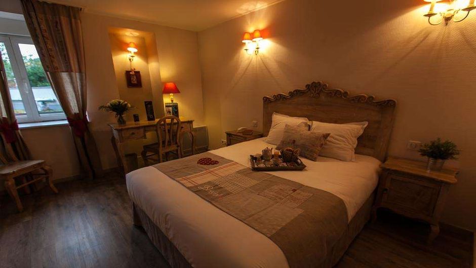 Brit Hotel Bristol Room