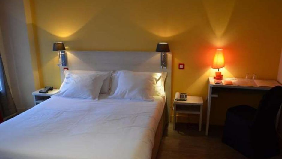 Hotel Du Dauphin Room