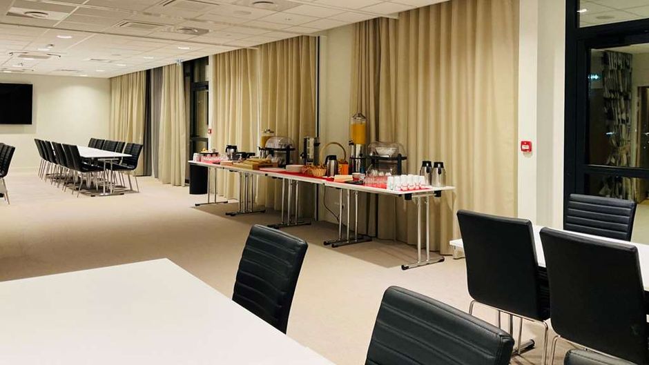 Brit Hotel Ker Lann Aeroport Meeting