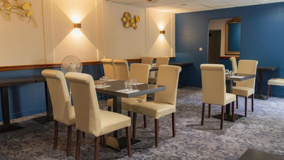 Brit Hotel Le Lion d'Or Chinon Restaurant