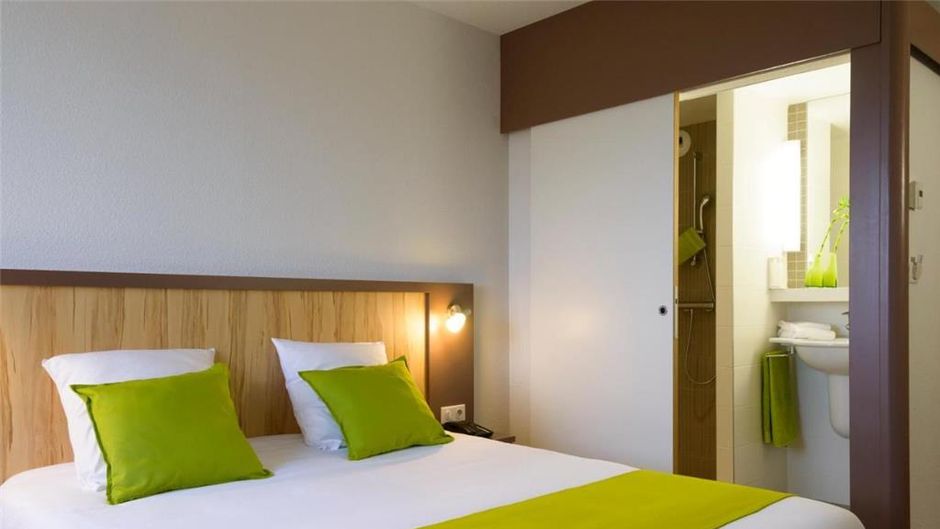 Best Hotel Reims Croix Blandin Room