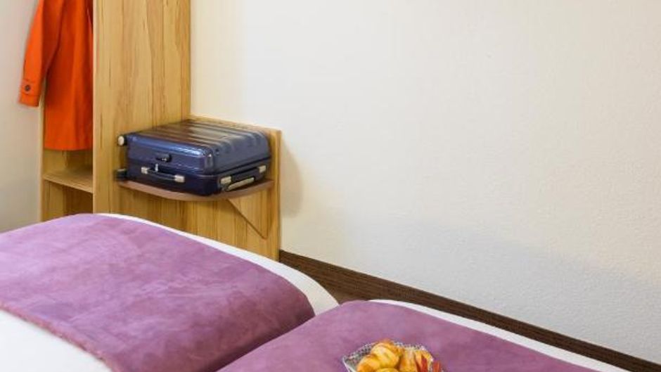 Best Hotel Reims Croix Blandin Room