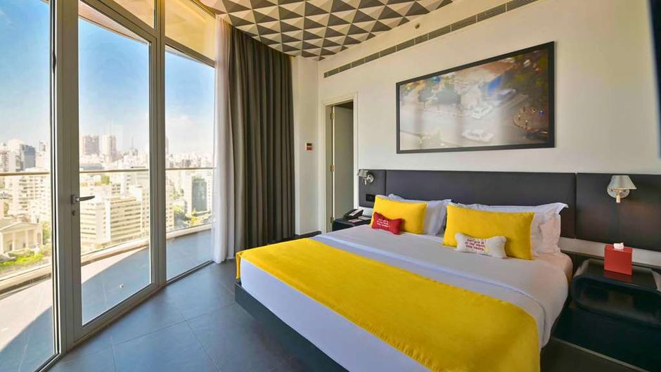 The Smallville Hotel Suite