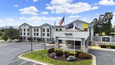 Spark by Hilton Waynesboro