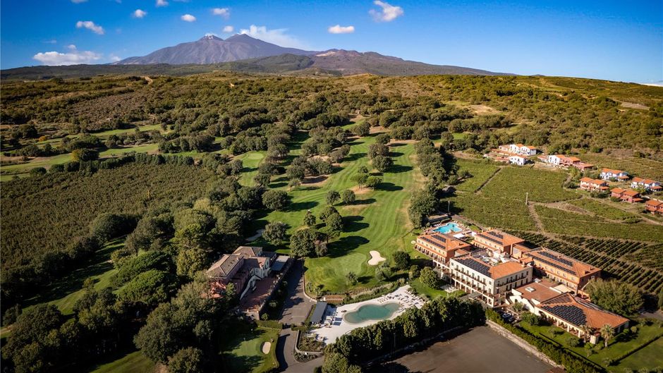 Picciolo Etna Golf Resort & Spa Exterior